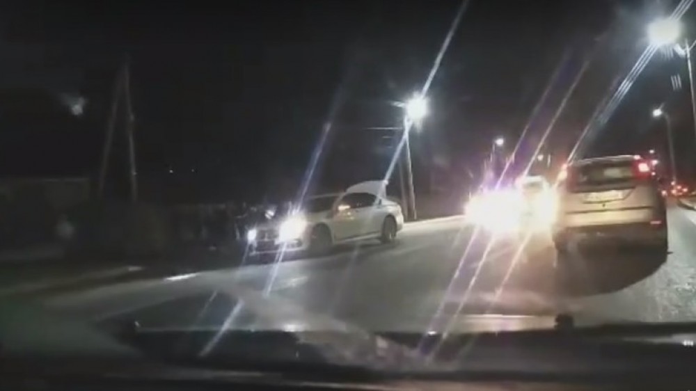 Un BMW a lovit mortal un pieton, chiar de Crăciun